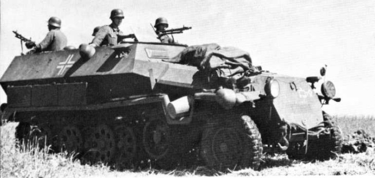 SdKfz251C-1.jpg (62786 Byte)