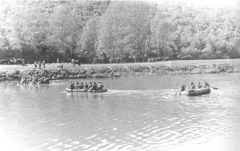 IR9-3.JPG (36935 Byte)